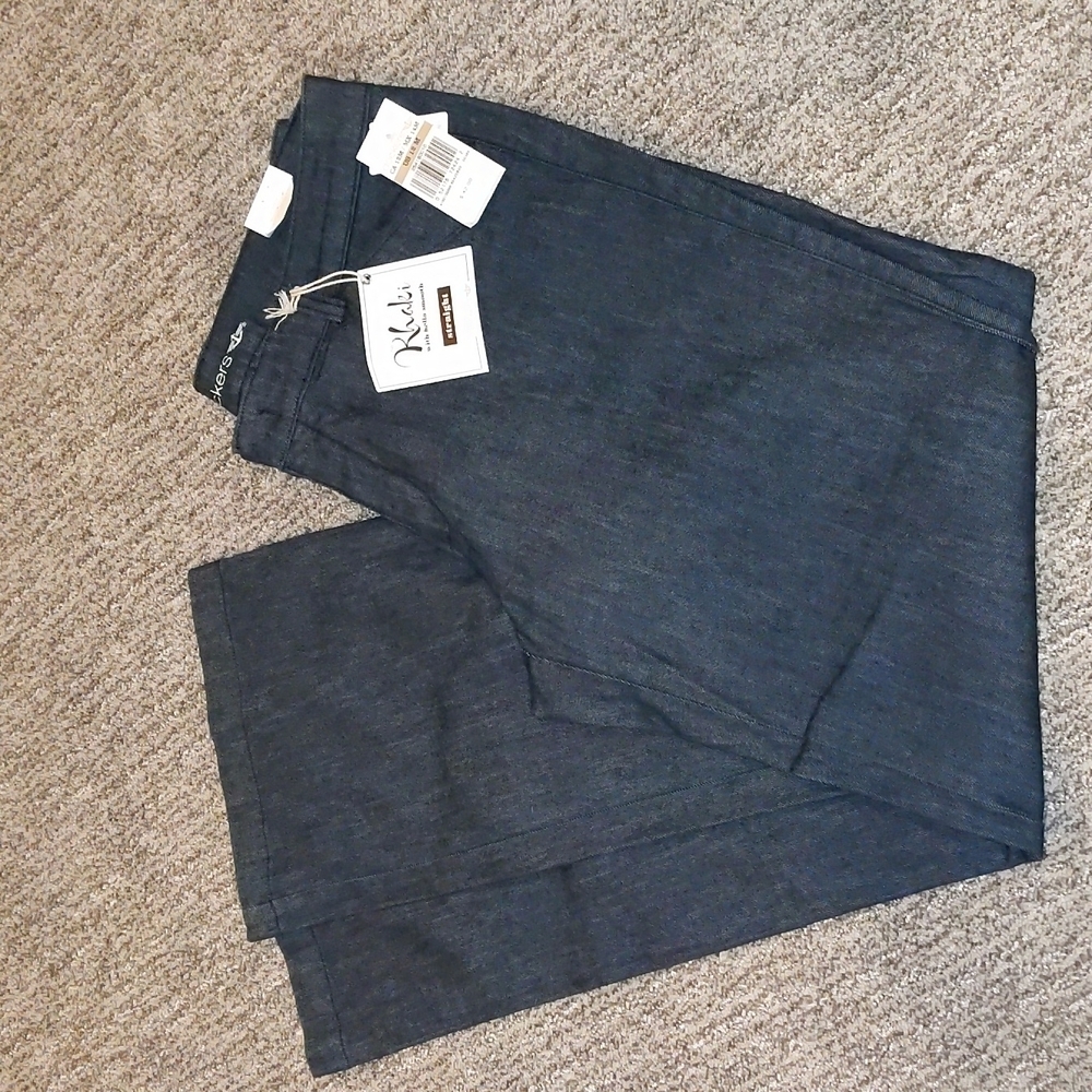 Dockers straight legged jeans size 12 inseam 31 dark wash